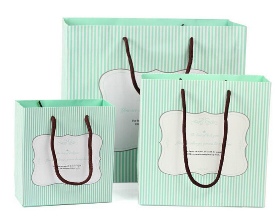 抹茶白條紋精致化妝品白卡紙袋定制